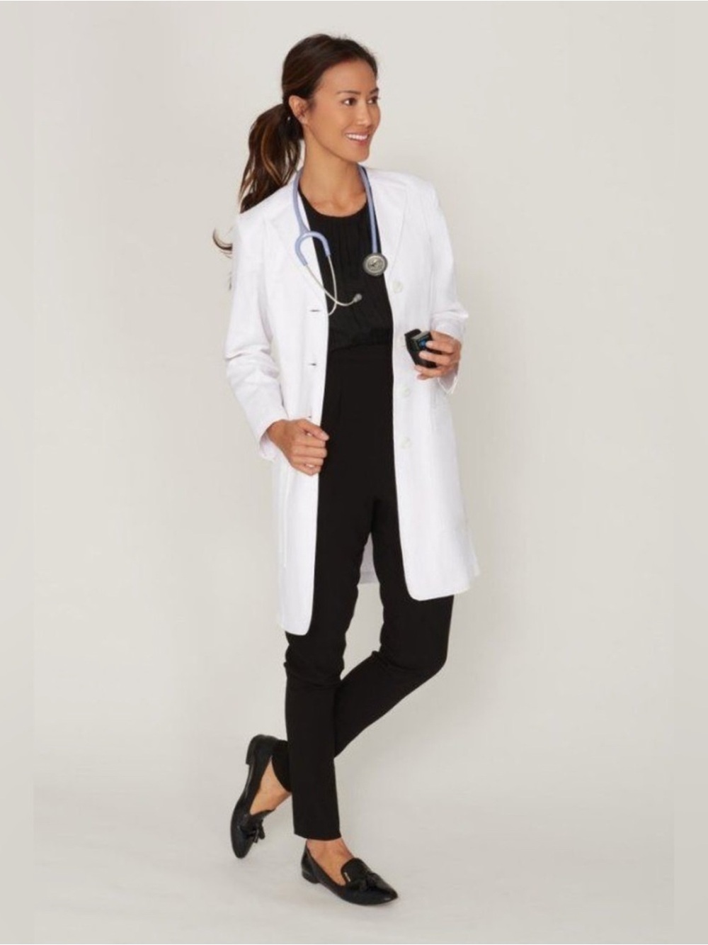 NWT Figs White Aurora Women's Lab Coat